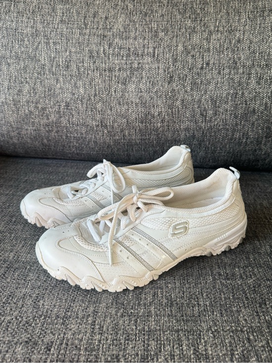 Skechers Shoes - Y2K Skechers Compulsions-Glide Sneakers With Silver Accents